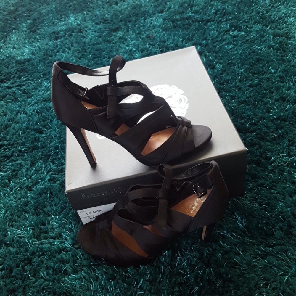 Formal dress shoes